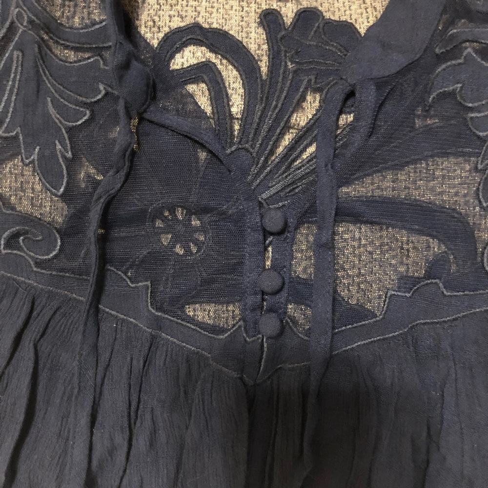 Free People Navy sleeveless top size small - Picture 9 of 10